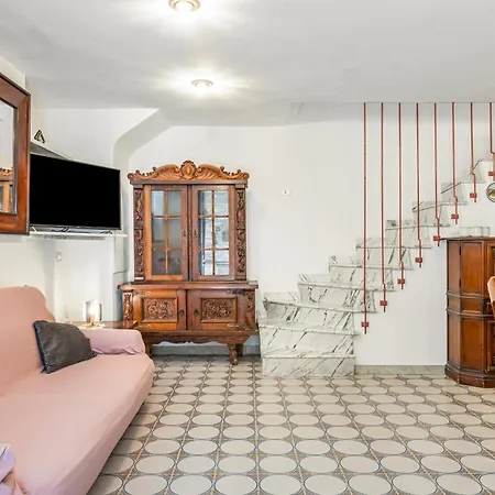 Apartment Roomy In The Heart Of Taormina